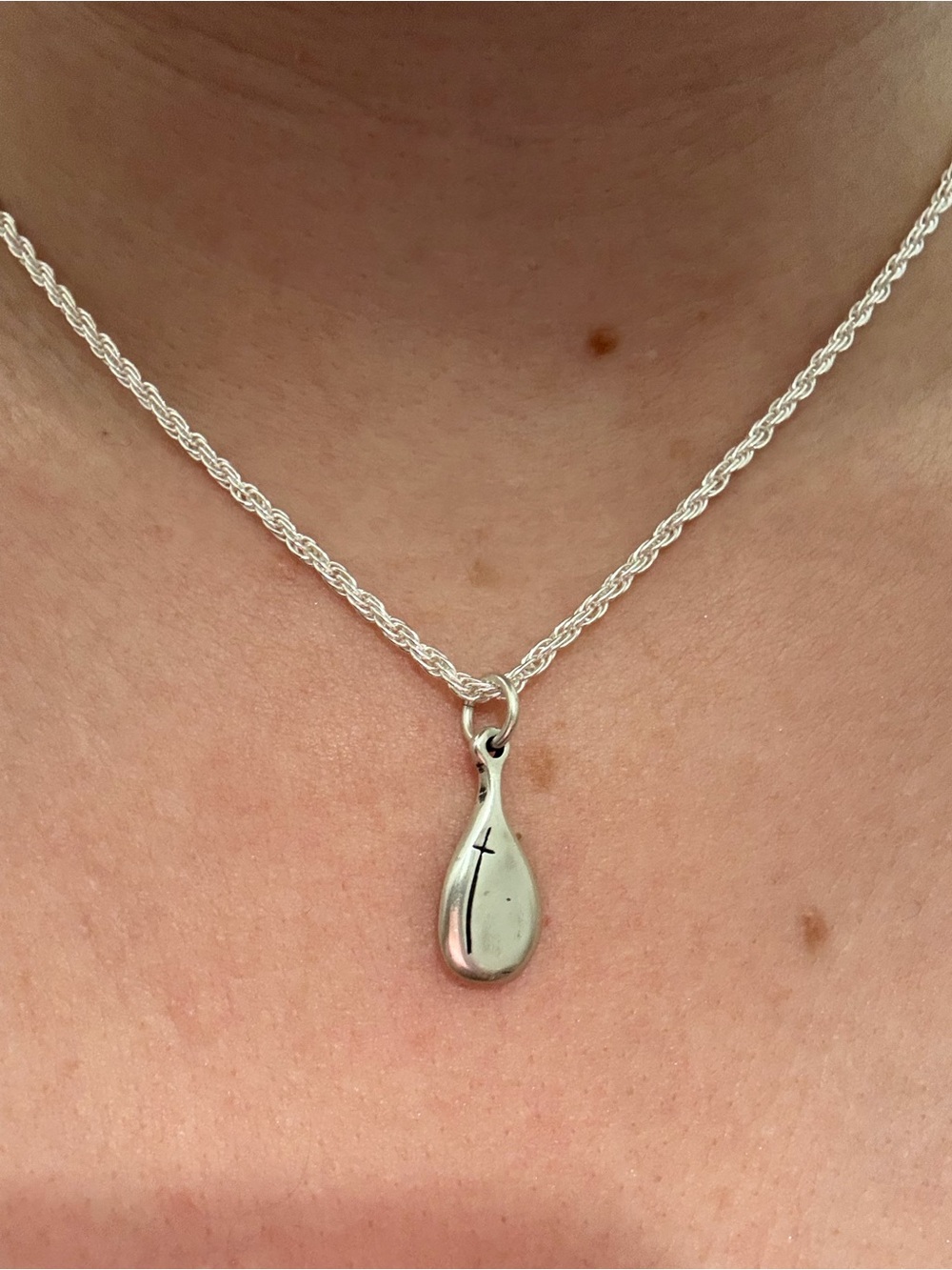 Sterling Silver Teardrop Pendant Necklace - Silver